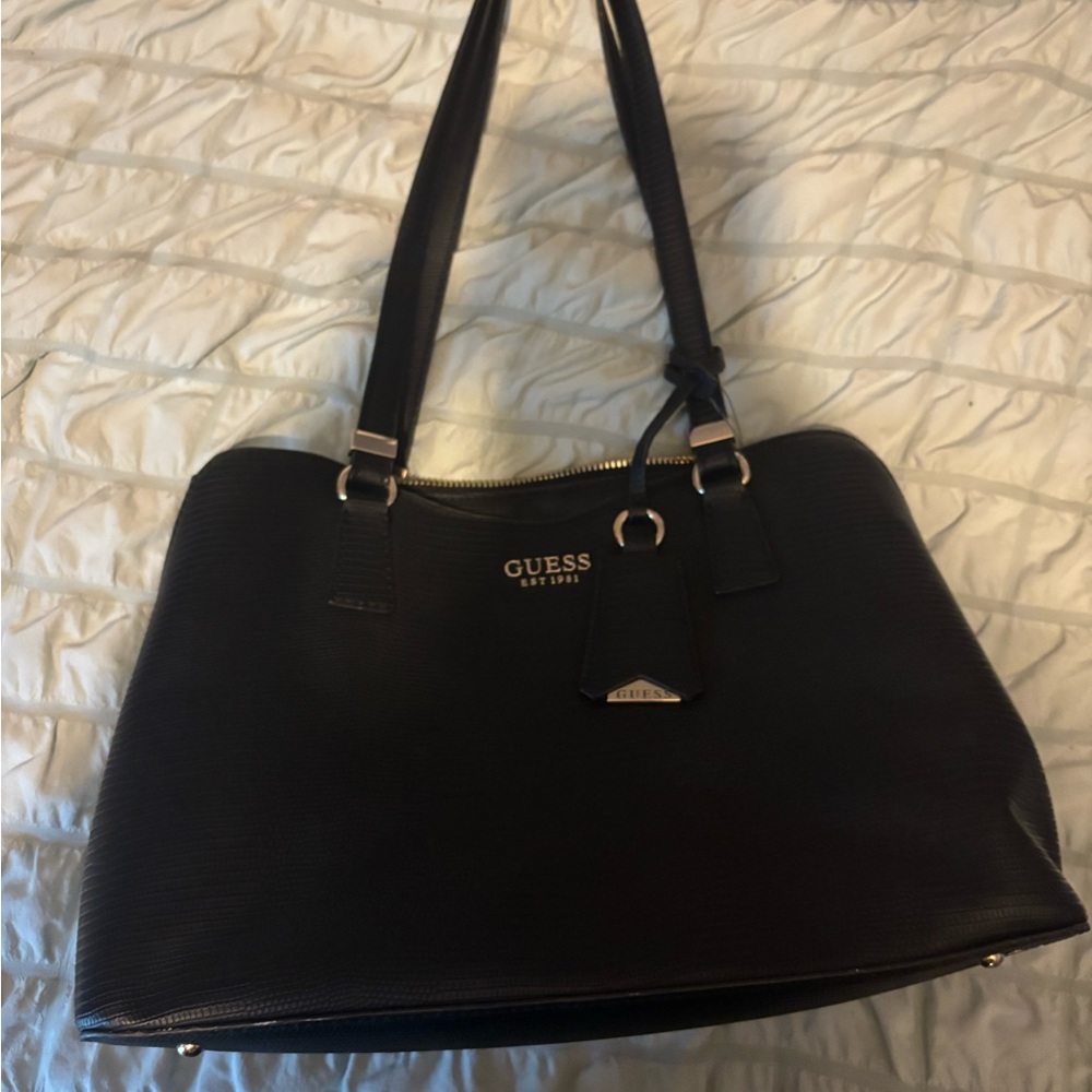 Guess Textured Black Shoulder Bag - Picture 2 of 2